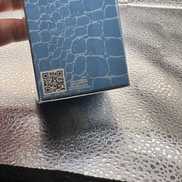 Versace Man Bath & Shower Gel Eau Fraiche, 6.7 fl oz 200 ml Perfumed - Picture 6 of 16